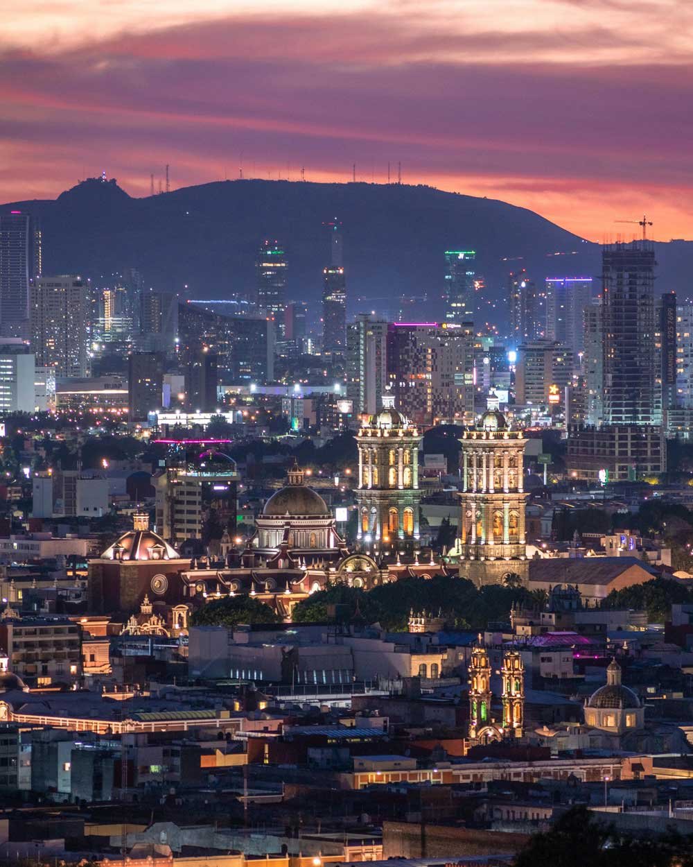 hermoso atardecer de puebla